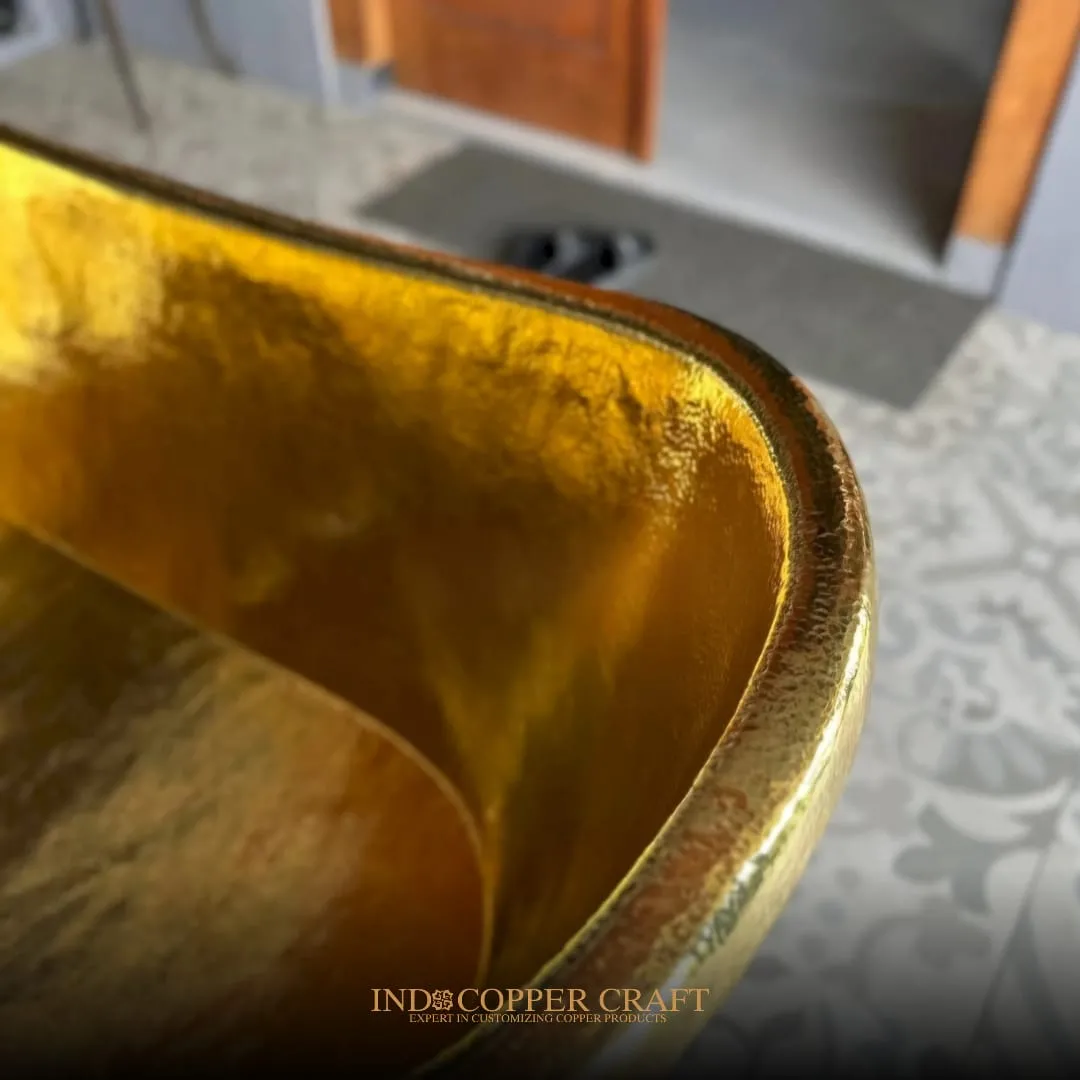 Luxury Bathtub Black Gold 