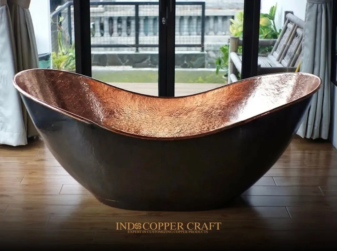 Montana Copper Bathtub